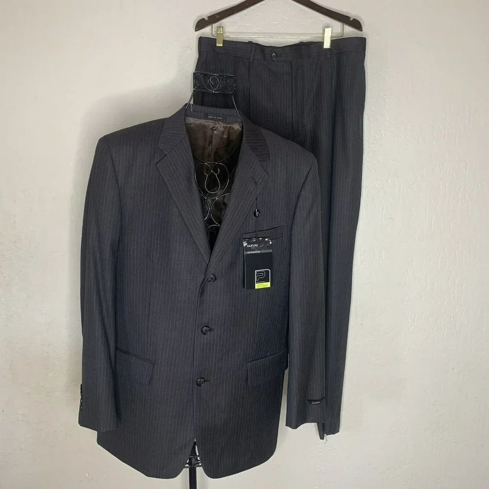 Alfani Men's Stretch Performance Slim-Fit 2 PC Suit 41 R / 34x 30